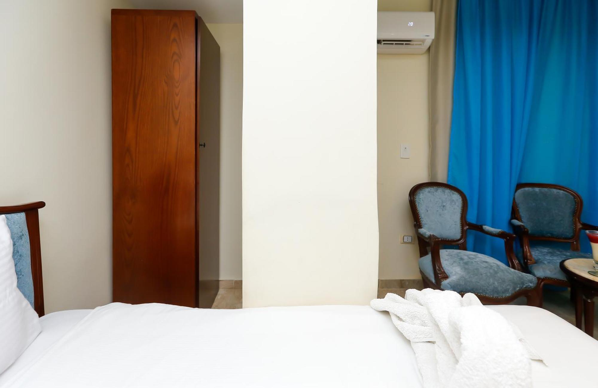 Pyramids Glory Inn Kafret el-Gabal Екстериор снимка
